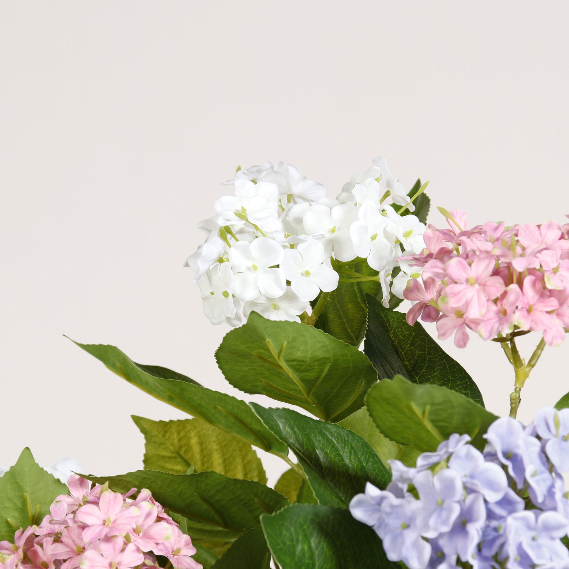 Simulación de hortensias ramitas 2 cabezas de flores de bola de nieve con hojas interior hogar decoración de bodas decoración de flores conjunto de flores artificiales