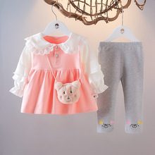 Ůͯ���b�ɼ����¿����r�ִ���냺ͯ1һ4�qŮ����ȹ���b�³�