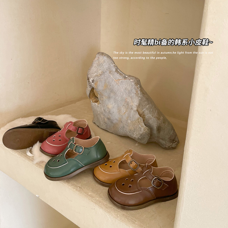 Spring and summer new children's shoes Brock hollow shoes girls' shoes breathable Korean soft soled baby shoes stock