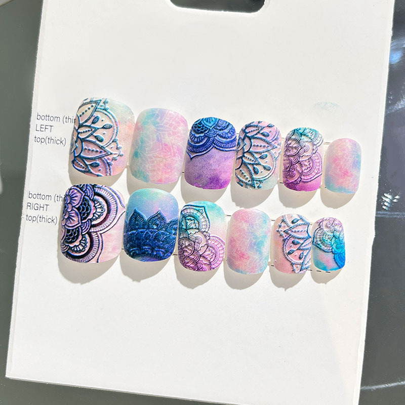 24 piezas de puntas de uñas postizas para adultos, estilo corto, uñas postizas en relieve, nuevas pegatinas de uñas, puntas de uñas tridimensionales