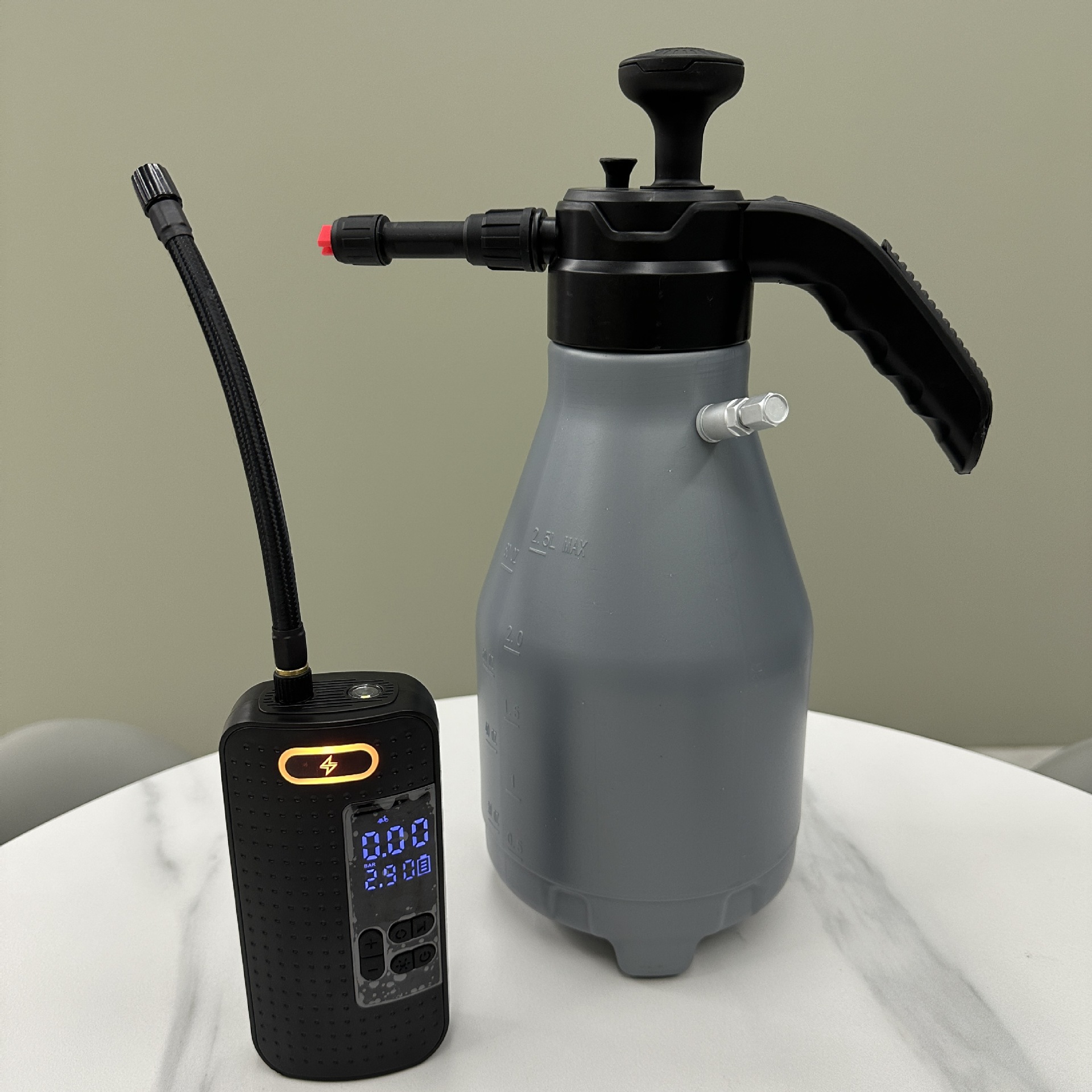 电动气嘴加压喷水壶高压持续喷雾瓶洗车大容量家用便携