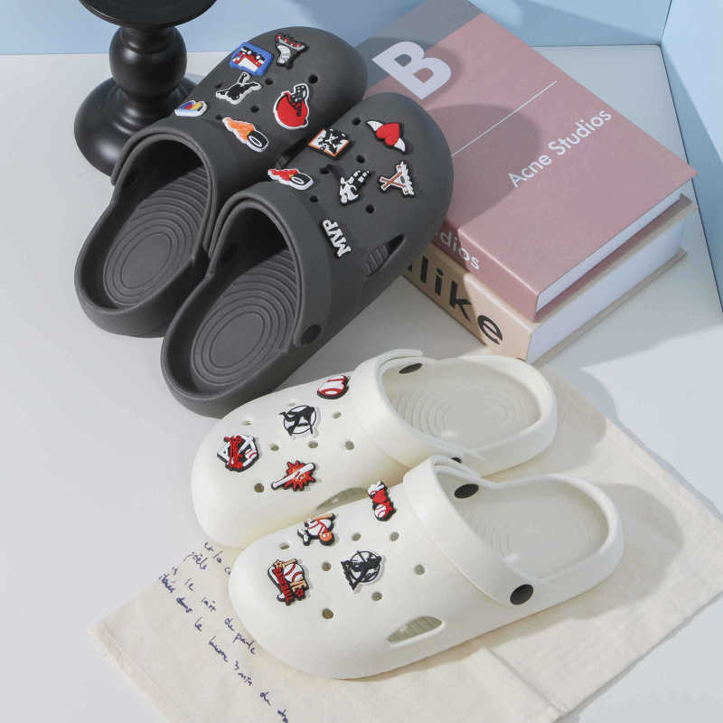 Jewelry creative 2025 spring wholesale fun accessories explosion hot new trend soft rubber hole shoes buckle