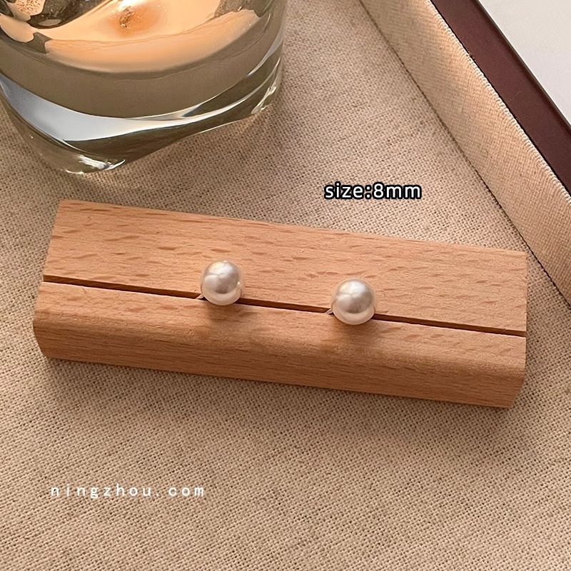 Pendientes de perlas, pendientes de estilo caliente, lujo ligero, pendientes simples de celebridades de Internet, accesorios de Yiwu, venta al por mayor