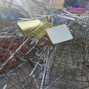 Beijing Recycles Waste Stainless Steel, Renewable Resources, Door-To-Door Collection Is Efficient and Convenient, Waste Guardhouse Building Materials