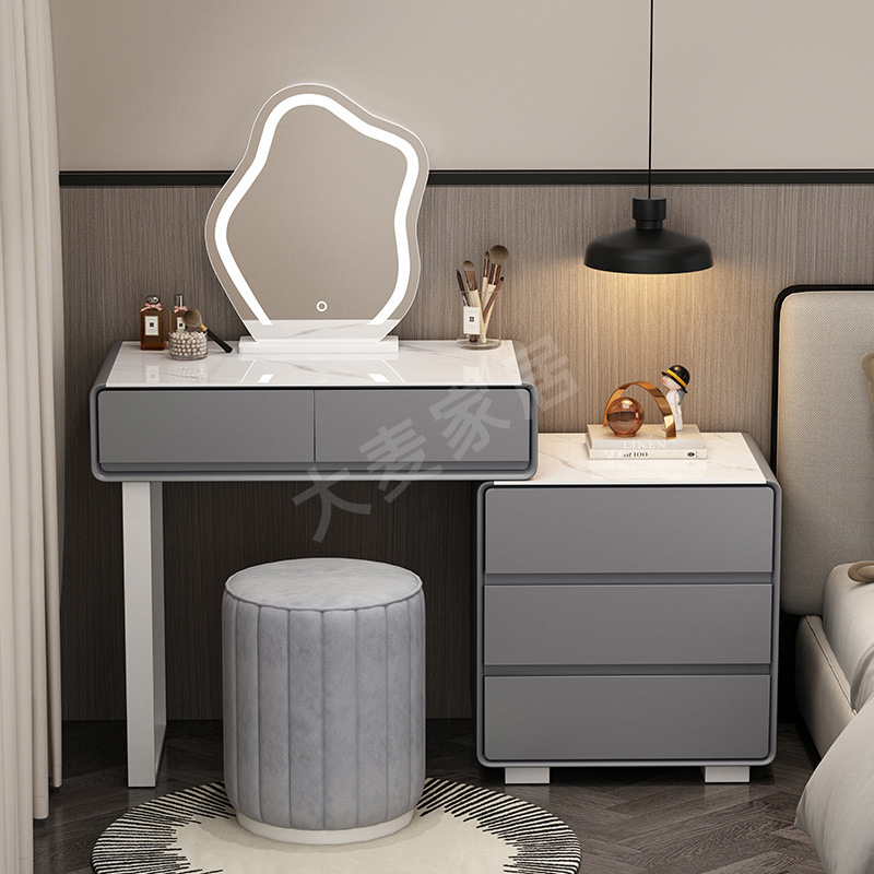 인터넷 연예인의 새로운 핫 스타일 - 파리 그레이