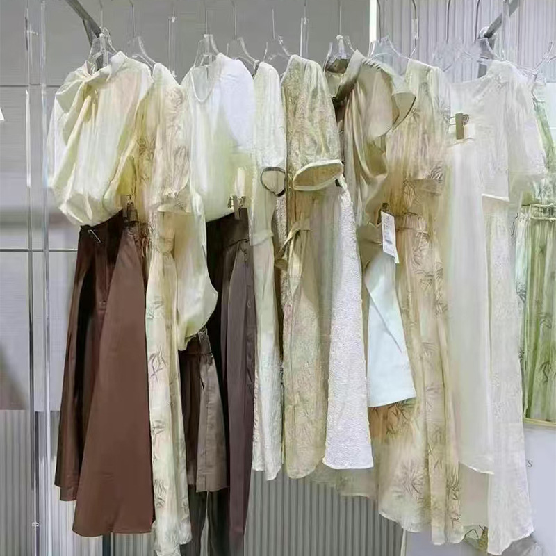 【城画】25年夏连衣裙正版品牌折扣批发专柜撤柜女装货源挑款走份