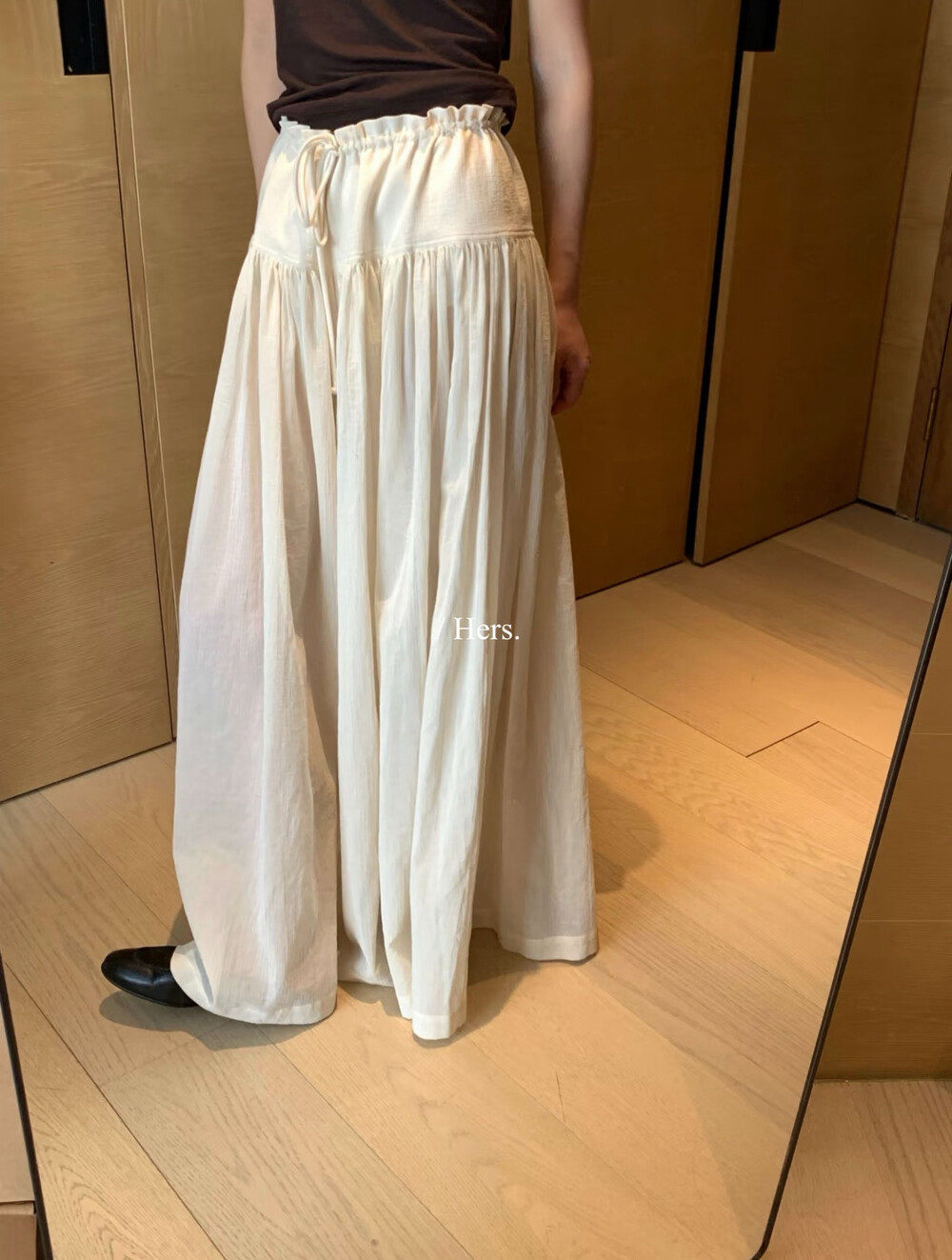 Quần culottes nữ ống rộng cạp cao thiết kế dây rút eo — màu đen, trắng ngà, màu mơ chi tiết 32