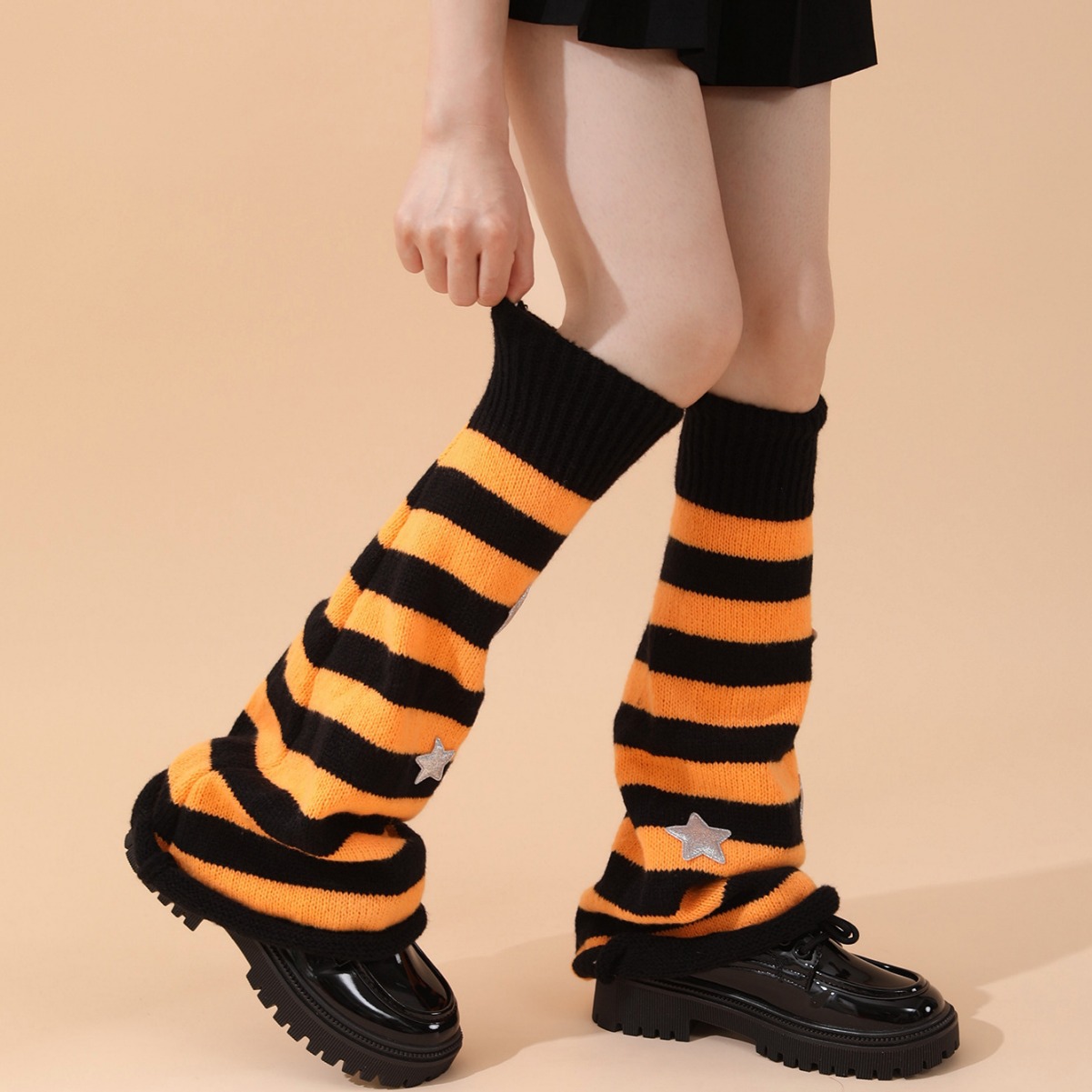 Nuevos calcetines japoneses JK de mujer calcetines largos de acrílico de becerro versión de estrella de cinco puntas chica caliente calcetines de pila de moda