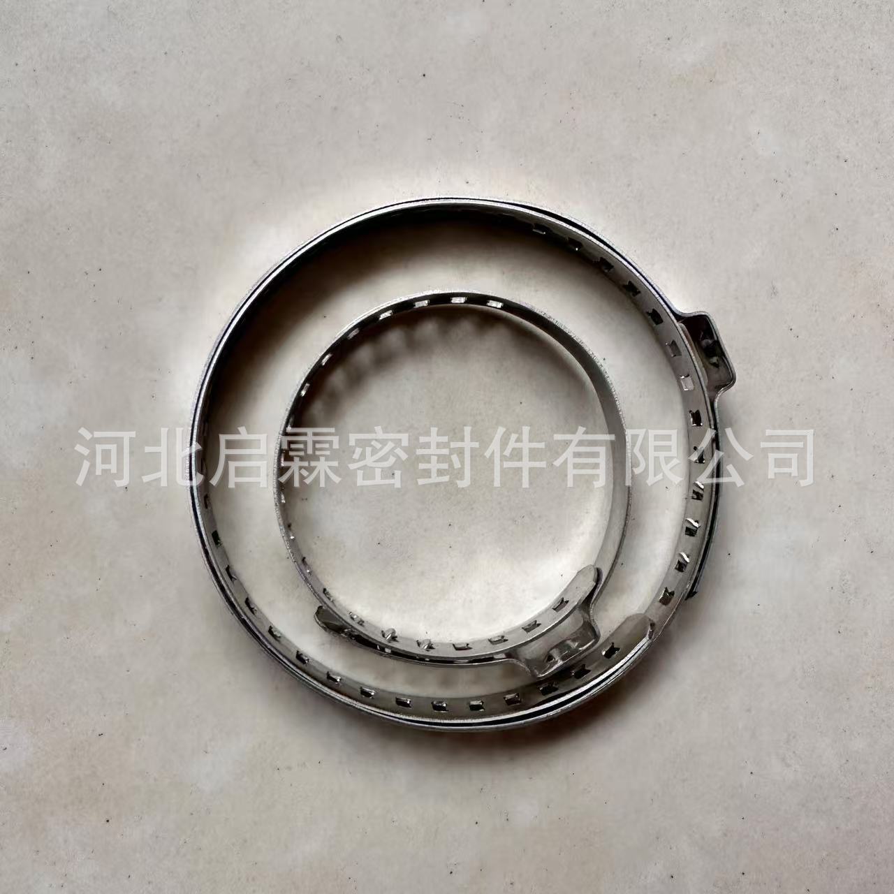 卡箍