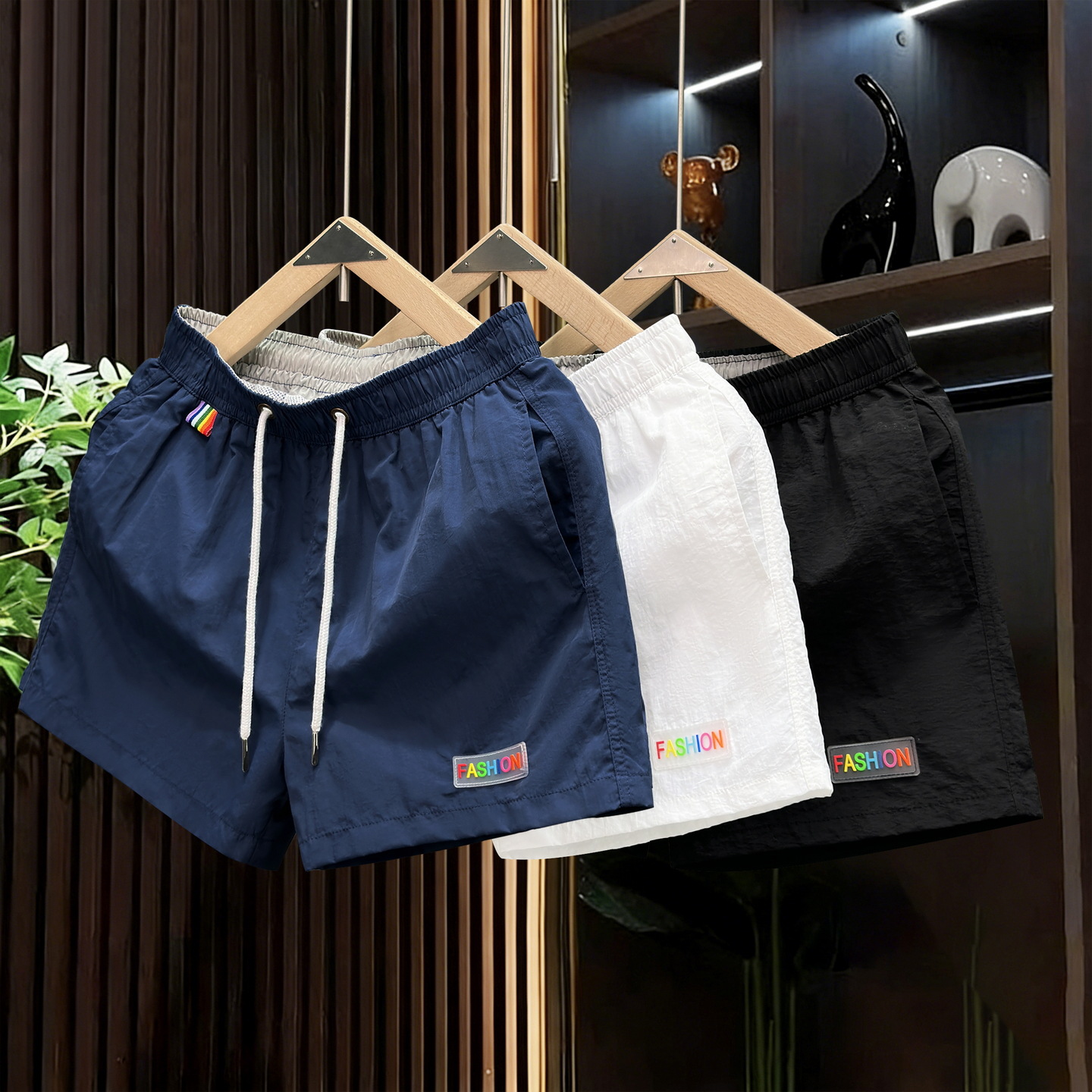 Men's Quick Drying Beach Shorts Stylish Elastic Waist Color Block High Quality Loose Fit Inner Lining Three Quarter Length_viptrois.com
