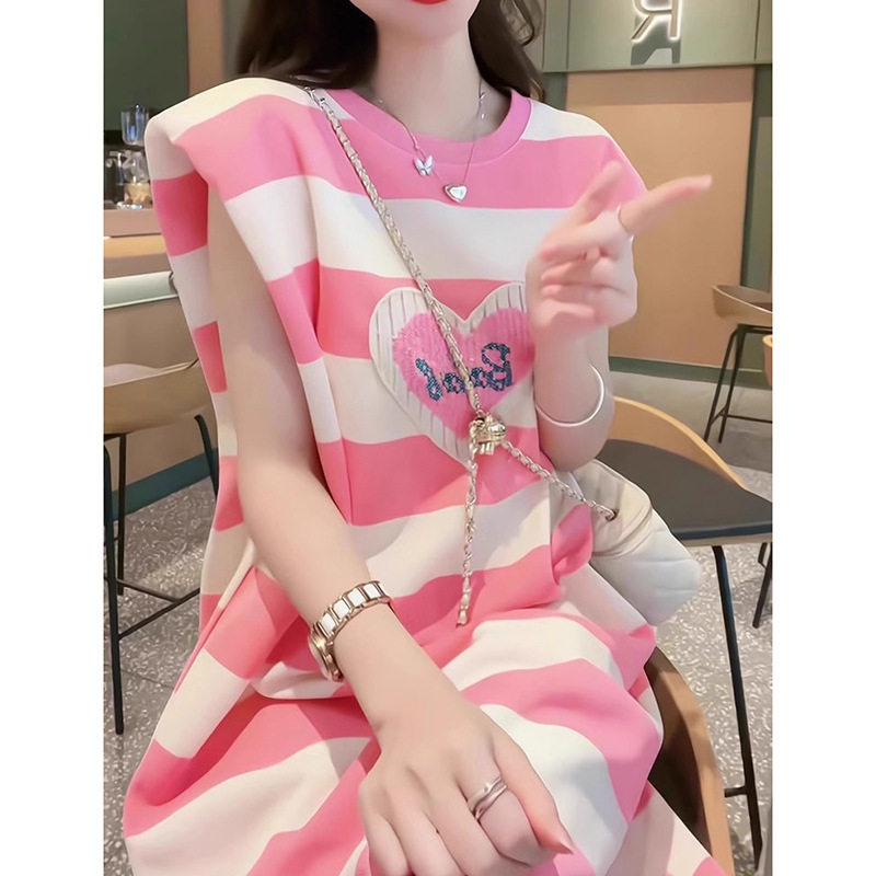 European Station Plus Size Dress Summer Striped Age-reducing Loose Love Design T-shirt Dress Women's insCX6049 European Station Plus Size Dress Summer Striped Age-reducing Loose Love Design T-shirt Dress Women's insCX6049