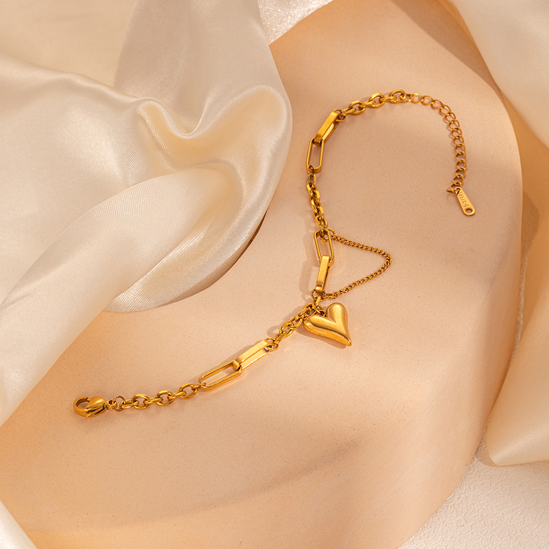 11g Weight 0.03µm Gold Plating Thickness Electroplated Gold Plating Process Golden Plated Plating Material Stone-Free Inlay Material Necklace Classification cable chain Chain Type 1 Piece Quantity Holiday, Daily Occasion 201 Stainless Steel Material Animal, Heart Shape, Butterfly Pattern Women's Gender Sweet Style Plating Craft Titanium Steel Chain Heart Shape Bracelets Necklace 2