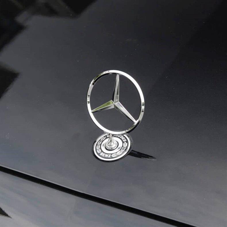 Suitable for Mercedes-Benz E300L, S-Class, and C200L/S480 models; original factory hood emblem
