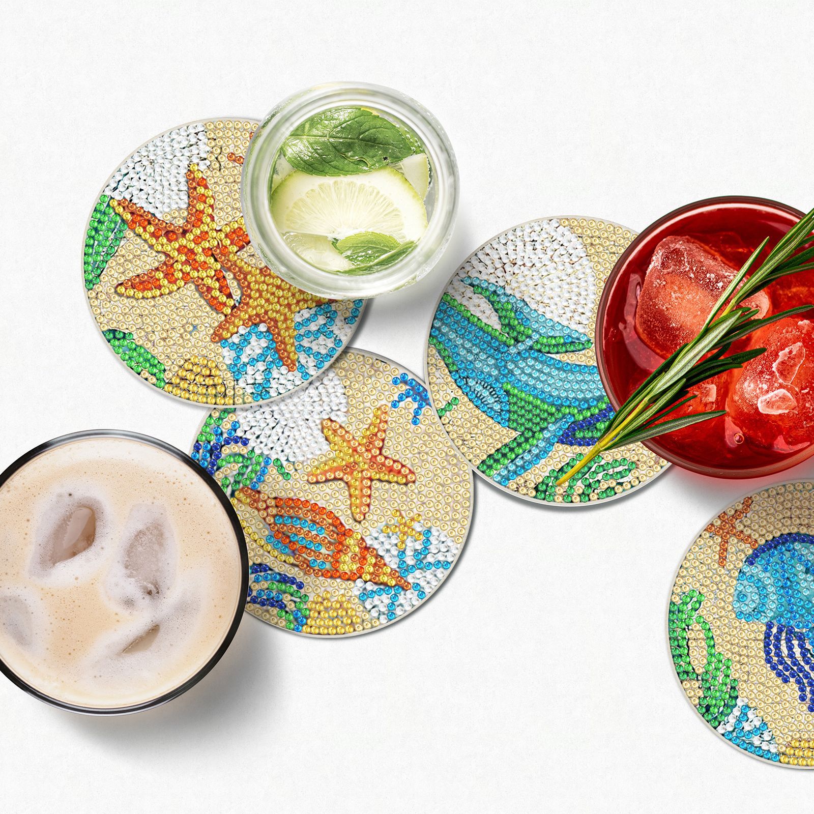 Diamante pintado periferia almohadilla de taza de madera almohadilla de taza de pintura de diamante venta caliente material de madera contrachapada pegatinas de taza de animales al por mayor