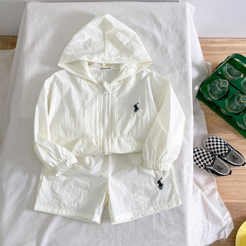Children's suit 2024 summer new product embroidered sun protection suit for boys and girls, baby hooded two-piece set, trendy foreign trade
