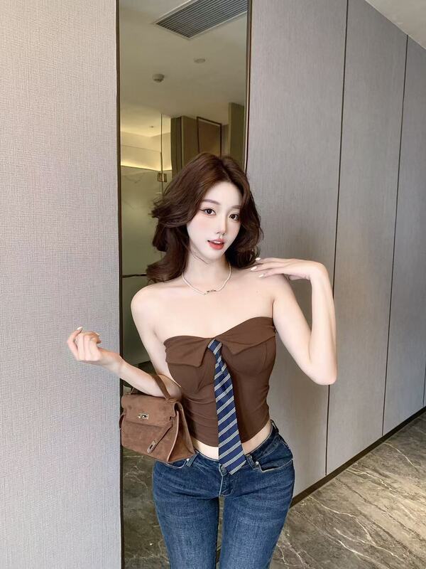 New Sweet and Spicy Style Striped Design Strapless Tank Top with Lapel Tie, Slim Fit, with Fixed Chest Pads, Women's Top New Sweet and Spicy Style Striped Design Strapless Tank Top with Lapel Tie, Slim Fit, with Fixed Chest Pads, Women's Top