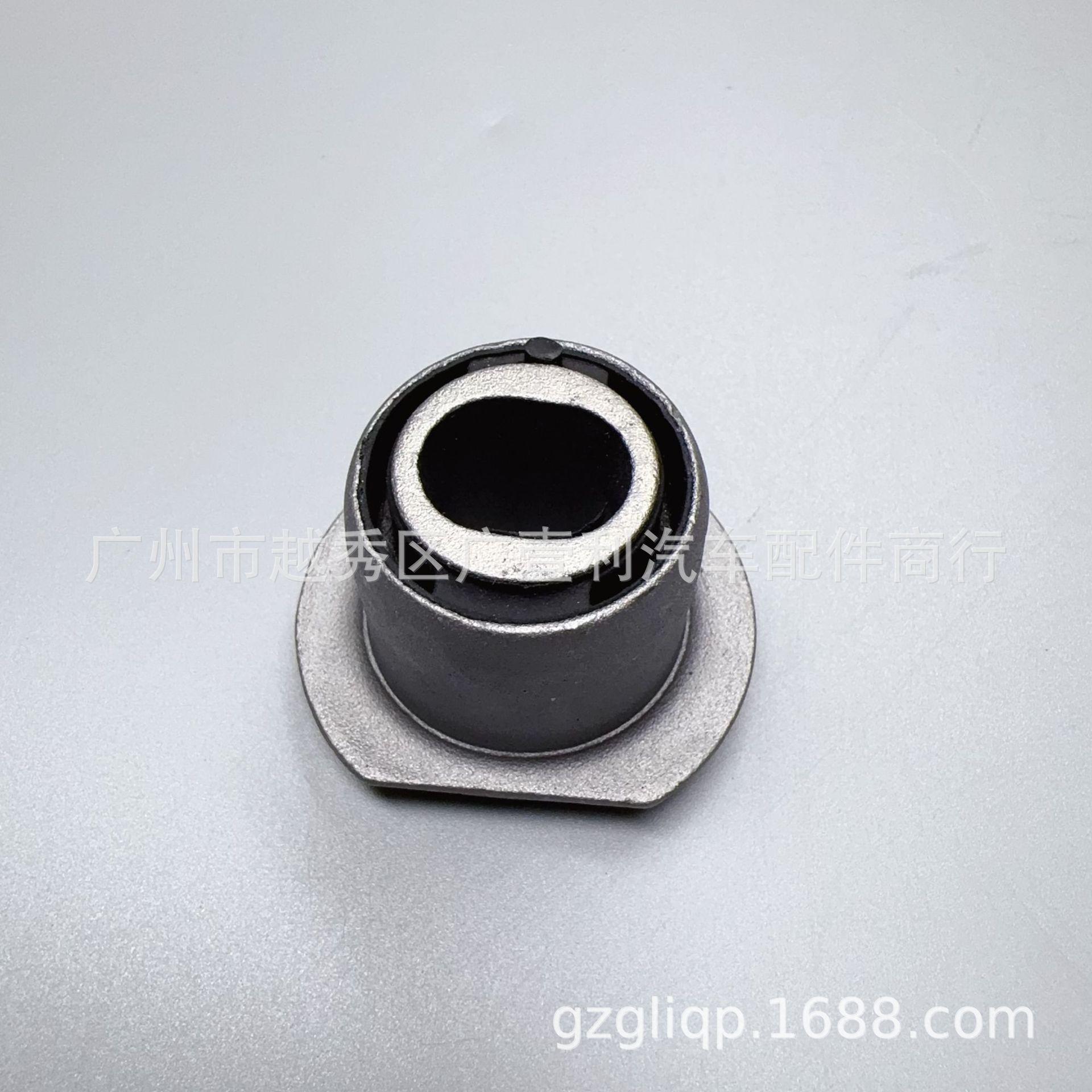 Suitable for 45522-0K100 45516-60030 VIGO GRJ10 direction machine fixing rubber sleeve