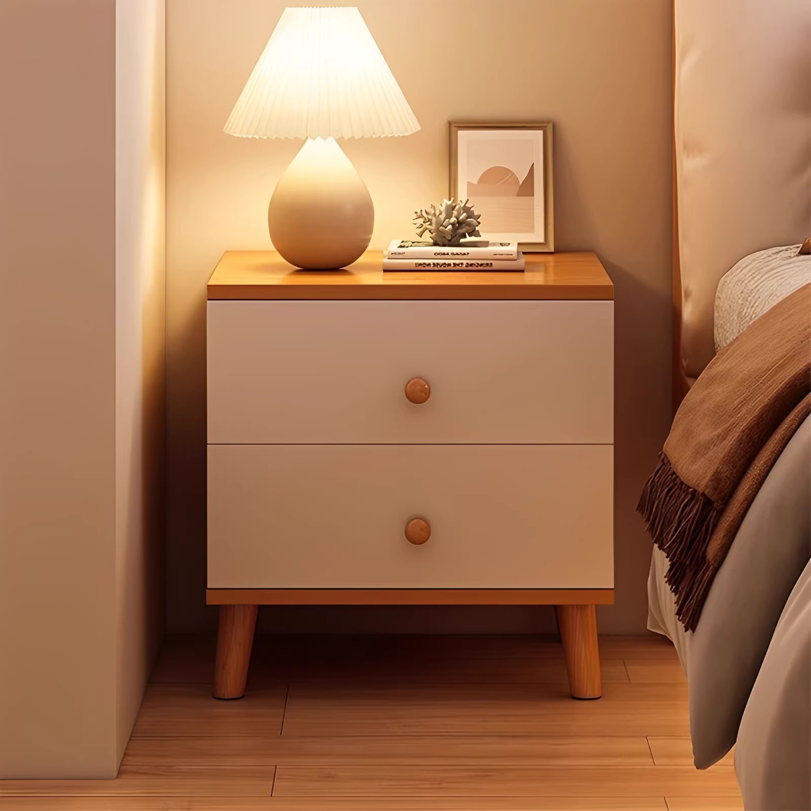 Tablero de cabecera pequeño dormitorio gabinete de cabecera doméstico simple almacenamiento de almacenamiento de dormitorio pequeño gabinete simple estante de cabecera