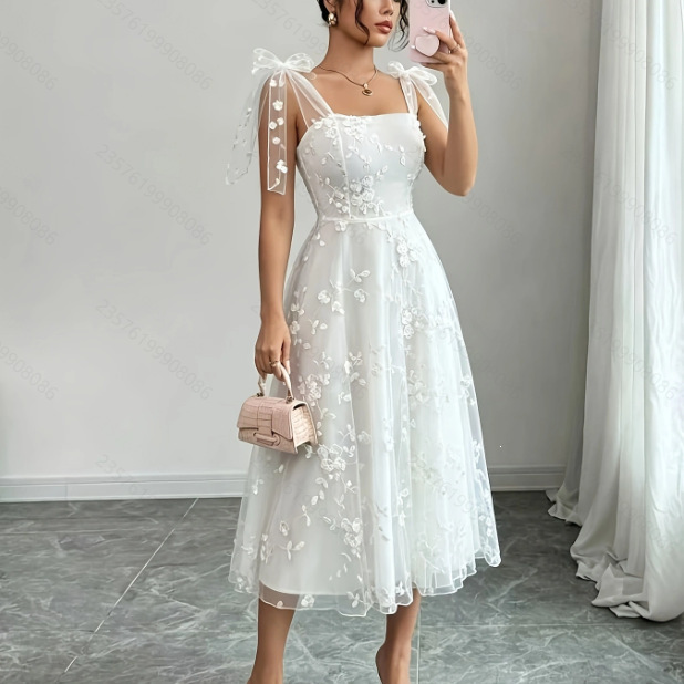 Women's New Summer Style Elegant and Romantic Mesh Embroidered Fabric Lace-Up Waist-Cinching A-Line Mid-Length Dress