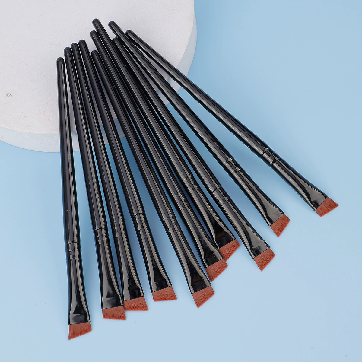 Источник оптовой продажи тонкой складной угол eyeliner кисть локоть кисти детали кисть серп, край лисы паола