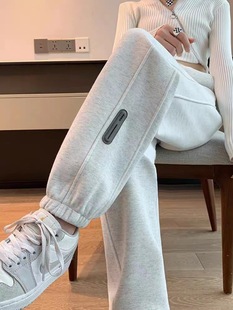 С���ӻ�ɫ�\���lѝŮ2023���ﶬ�¿���������@�ݼӽq���_����ѝ