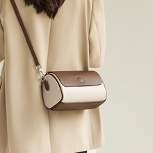 时尚潮流包包2025新款休闲百搭圆通斜跨包女高级感小众女士单肩包
