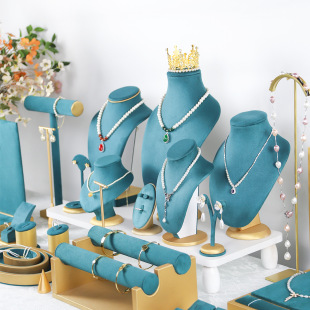 �q�����b��ܶ��h�� �錚չʾ���朼� �Ʒ��Pչ�d��е���