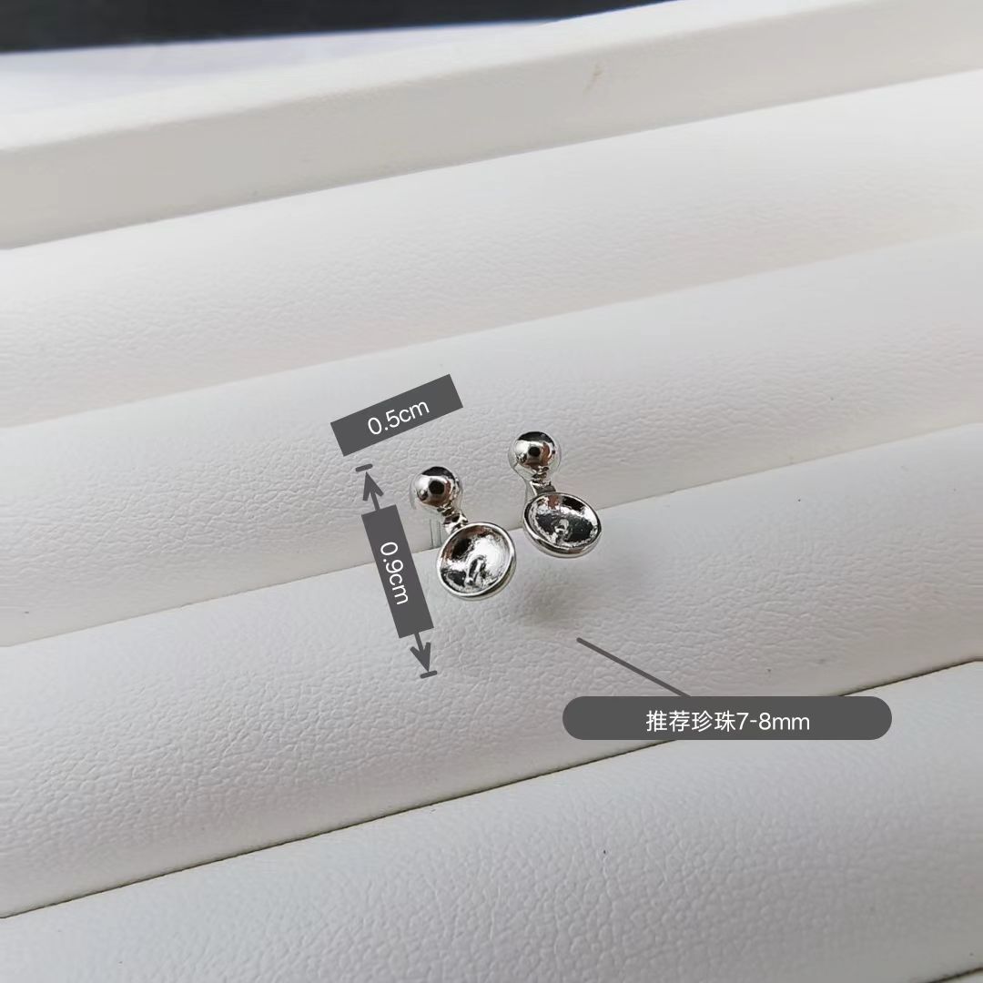 Perla de alta sensibilidad 925 agujas de plata 18k chapadas en oro pendientes huecos accesorios de material femenino fábrica al por mayor