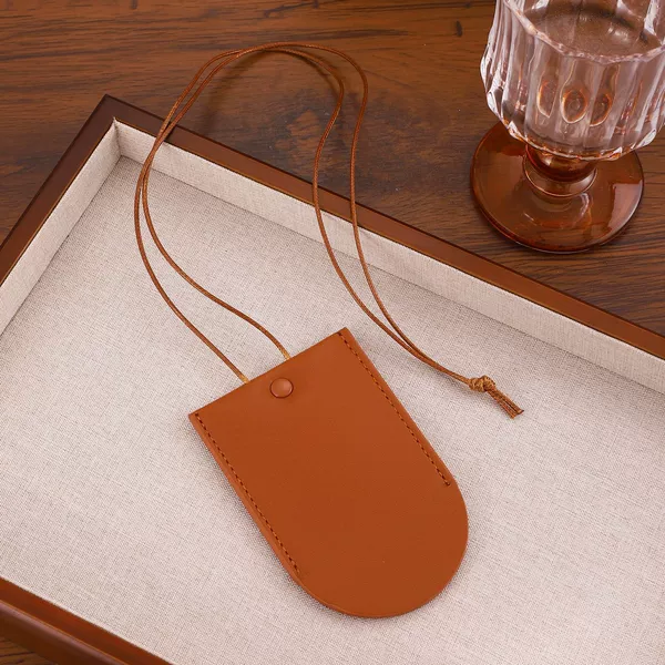 15 leather square11676