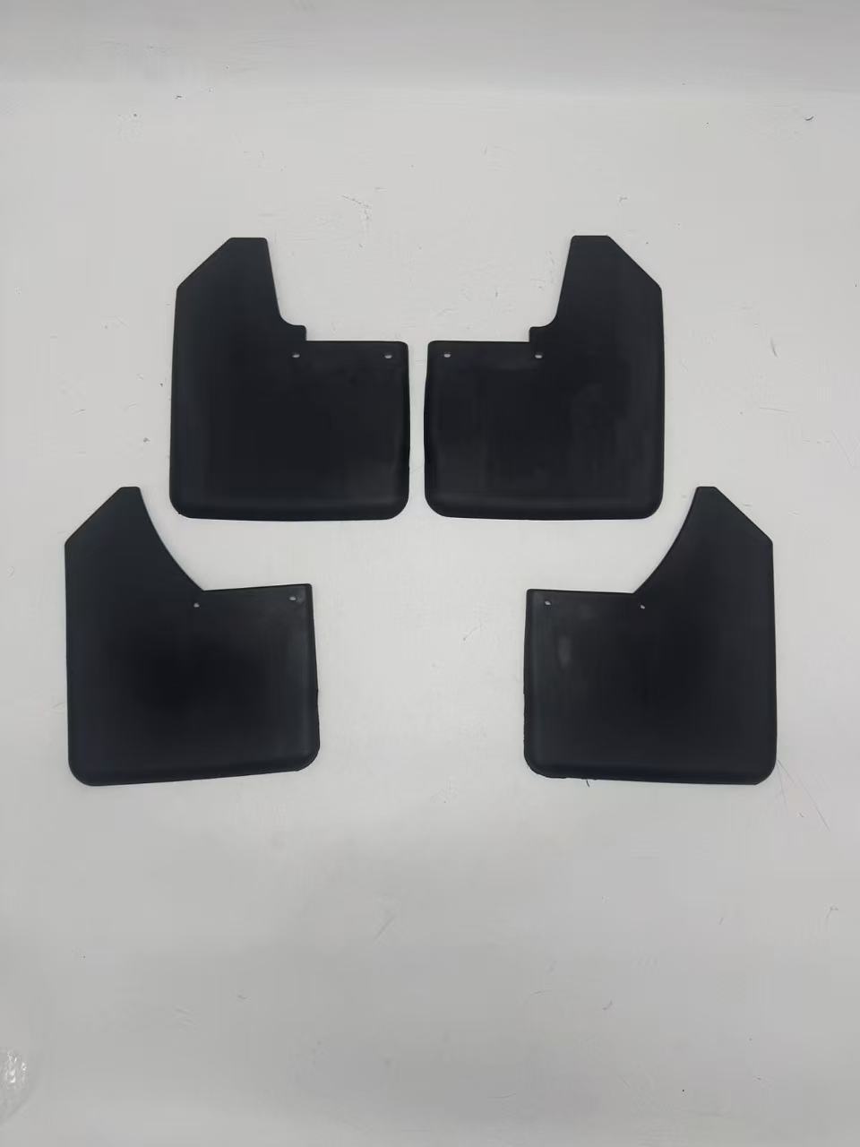 Aplicable para el tipo general de goma blanda para el comercio exterior transfronterizo para 4 piezas de automóviles para la modificación de la piel de barro de fábrica directa