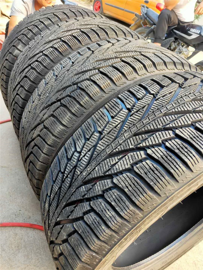 Used car tires, 90% new, sizes 205, 215, 225, 235, 245, 255, 265/45, 50, 55, 60/16