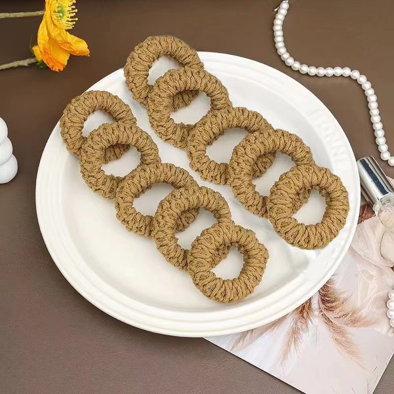 흙빛 노란색