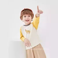 Чистый мальчик с длинными рукавами футболка из хлопка 2024 baby весенняя одежда новая свободная иностранная нижняя рубашка