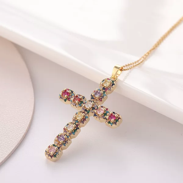 Fashionable Cross Sweater Necklace for Men and Women Ins Style Zircon Niche Cross Pendant Necklace Zircon Clavicle Chain