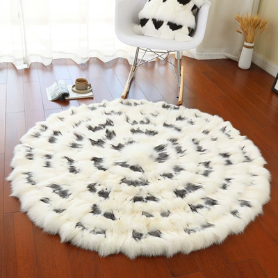 Villa Model Room Decoration Living – Car Carpet - stone-fox-natural-fox-fur-approximately-48cm-in-diameter-cushion