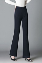 2025秋冬新款牛仔微喇裤女中年妈妈裤子高腰显瘦休闲裤阔腿喇叭裤