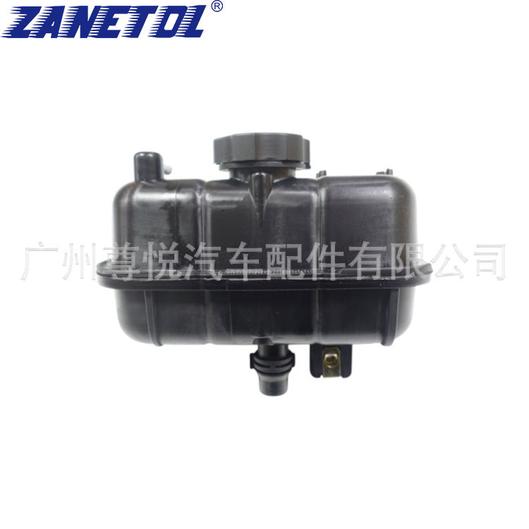 Suitable for Wrangler (Jl) 2.0'20-23 Auxiliary Water Tank 68364312Ac