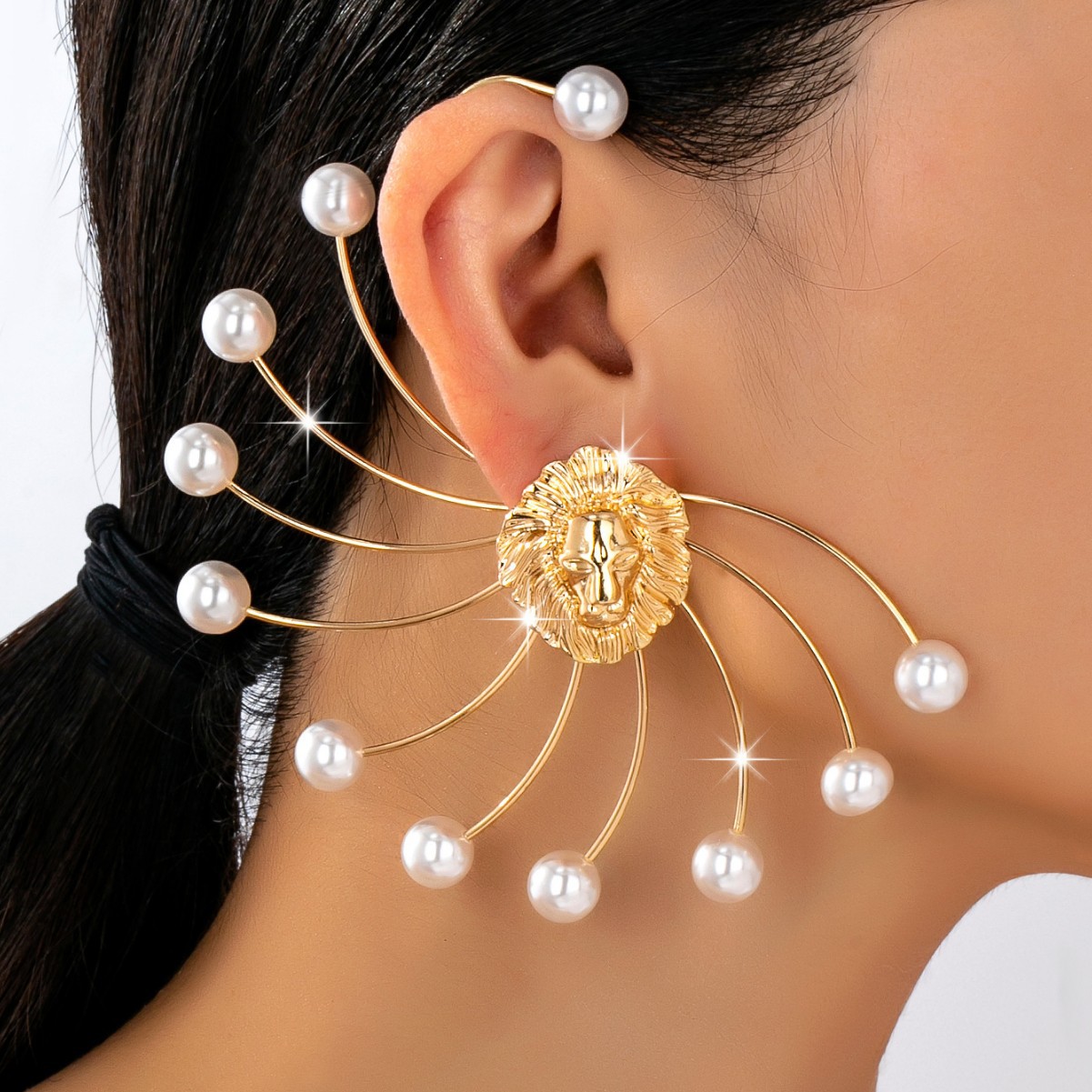 European and American Cross-Border Fan-Shaped Pearl Earrings, Geometric Exaggerated Ear Hooks, Amazon's New Personalized Jewelry