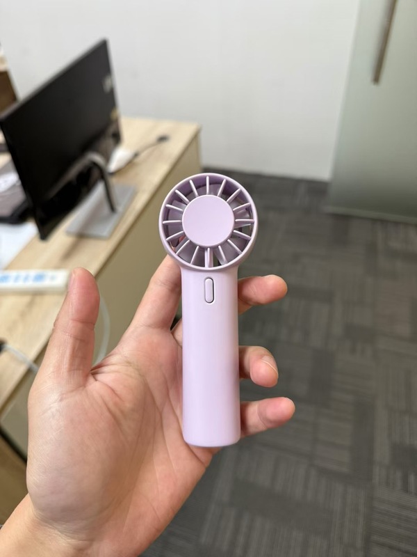 国境を越えた新型手持ち小型ファン知能デジタル表示高速タービン大風力屋外便利ミニファン|undefined