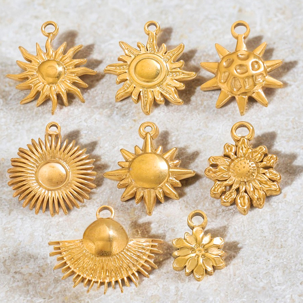 Joyas de acero inoxidable transfronterizas impermeables sol cruz amor collar pulsera colgante de titanio DIY