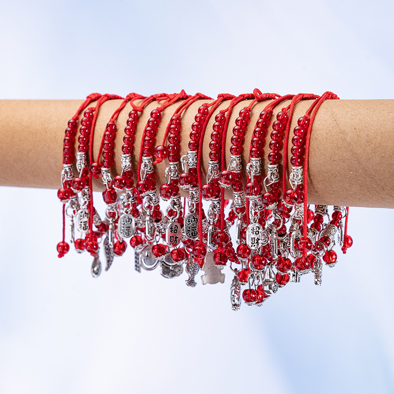 Ethnic Xizang Silver Red Bead Bracelet Hand-woven Xizang Lucky Pixiu Anklet Hot-selling Jewelry for Tourist Attractions