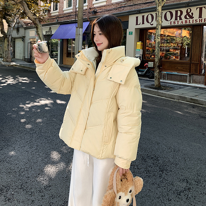2025 Winter New Velvet down Jacket Brand High-End Pure Color Bread Jacket Women's Fashion Short Style Jacket Trendy 2025 Winter New Velvet down Jacket Brand High-End Pure Color Bread Jacket Women's Fashion Short Style Jacket Trendy