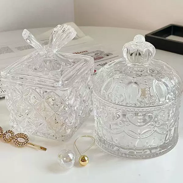Ins-style crown relief glass jewelry box, vintage transparent decorative piece, exquisite candy jar, jewelry storage