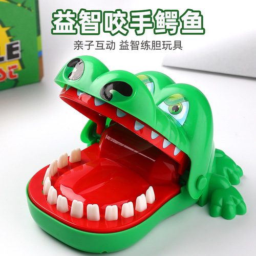 Large crocodile finger biting toy Shark tooth extraction game Hand biting crocodile parent-child children's trick toys wholesale