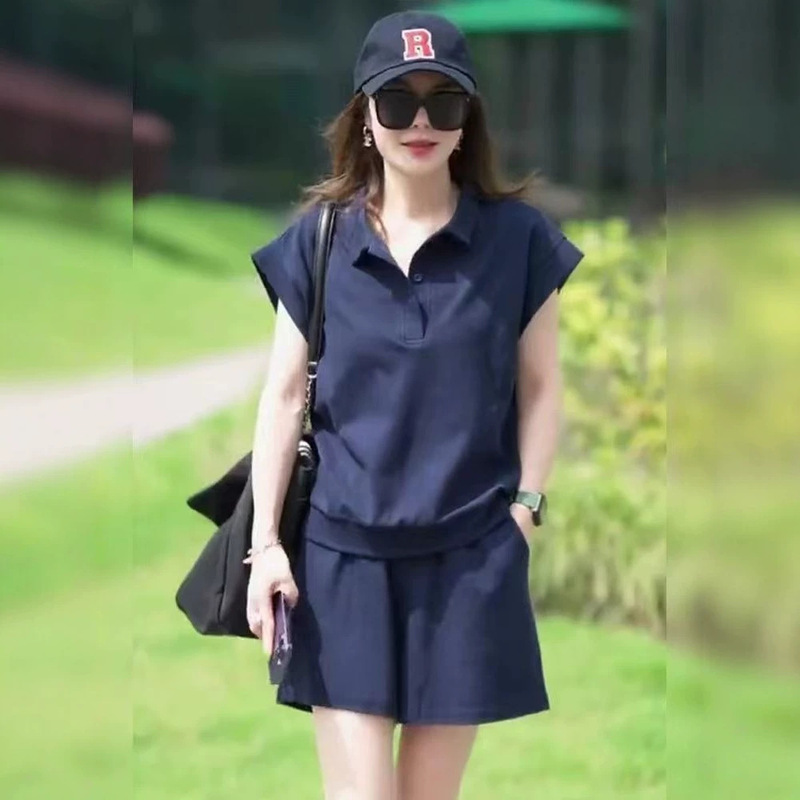 Summer New Style Large Size Loose Casual Fashion Polo Collar T-Shirt Sports Shorts Set That Covers the Body and Makes You Look Slimmer