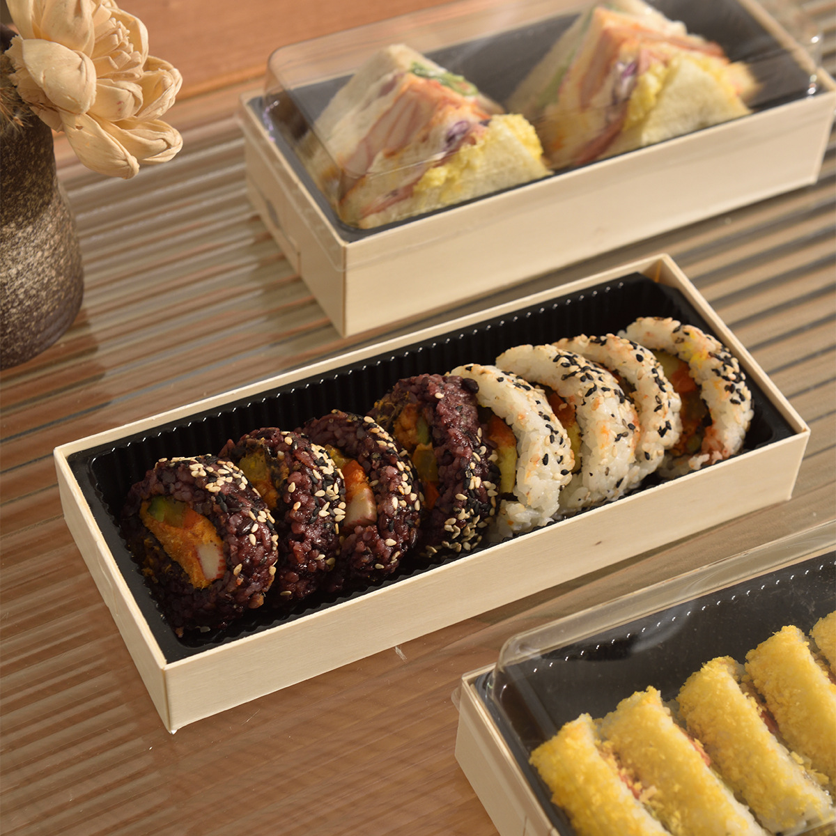 Caja de embalaje desechable de sushi japonés, caja de embalaje de sándwich de salmón de madera de alta calidad