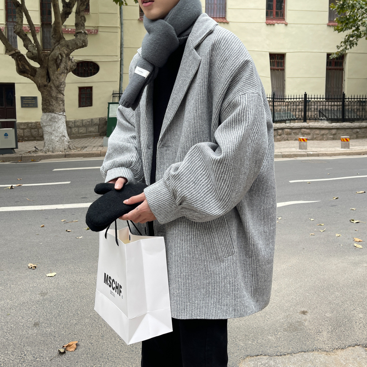 Abrigo de lana hombres Otoño e Invierno estilo coreano de moda media longitud abrigo de lana espesado suelto Ruan guapo invierno más tamaño gabardina