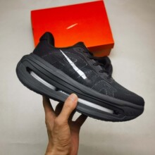 ��ԭ�羳vomero Premium�ܲ�Ь��|�ݾd�е׾�����Ů�\������Ь