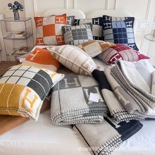 重量级硬货H字母加厚羊绒毯子顾里同款披毯沙发毯羊毛飞机毯毛毯