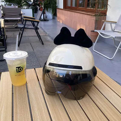 Auto Parts and Accessories — Universal Helmet